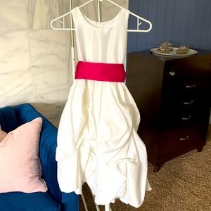 Flower girl dress 🌸 with pink sash